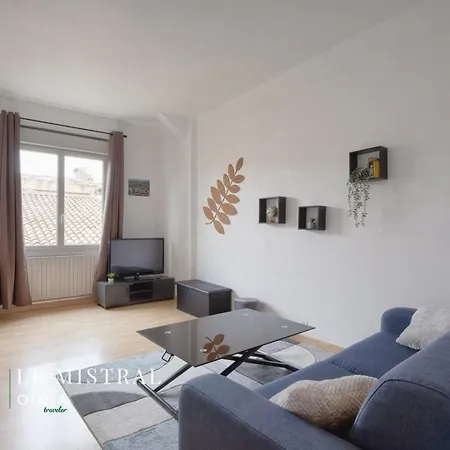 Le Mistral ~ Cite De ~ Hypercentre קרקסון