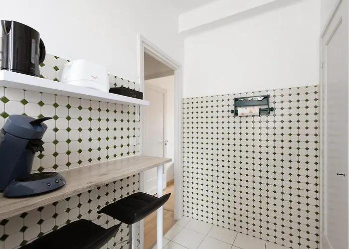 Le Mistral ~ Cite De ~ Hypercentre Carcassonne