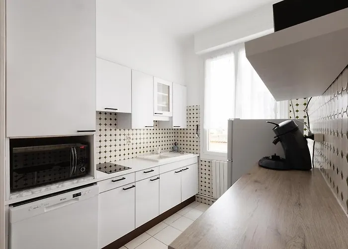 Le Mistral ~ Cite De ~ Hypercentre Carcassonne